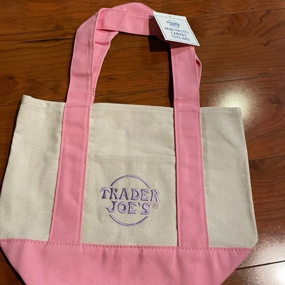 Spring 2026 Set of Trader Joe’s Mini Pastel Canvas Tote Bag Set Of 4 NWT - Picture 3 of 7